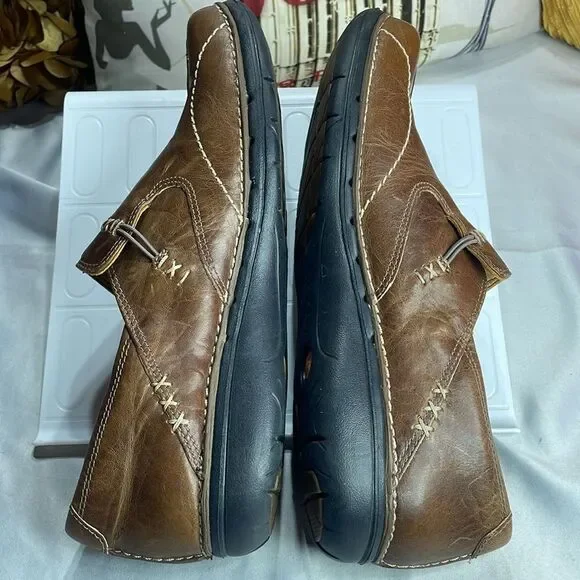 (B) Clarks Brown Leather Textured Slip On Shoes Women's Size 9 - Picture 7 of 13